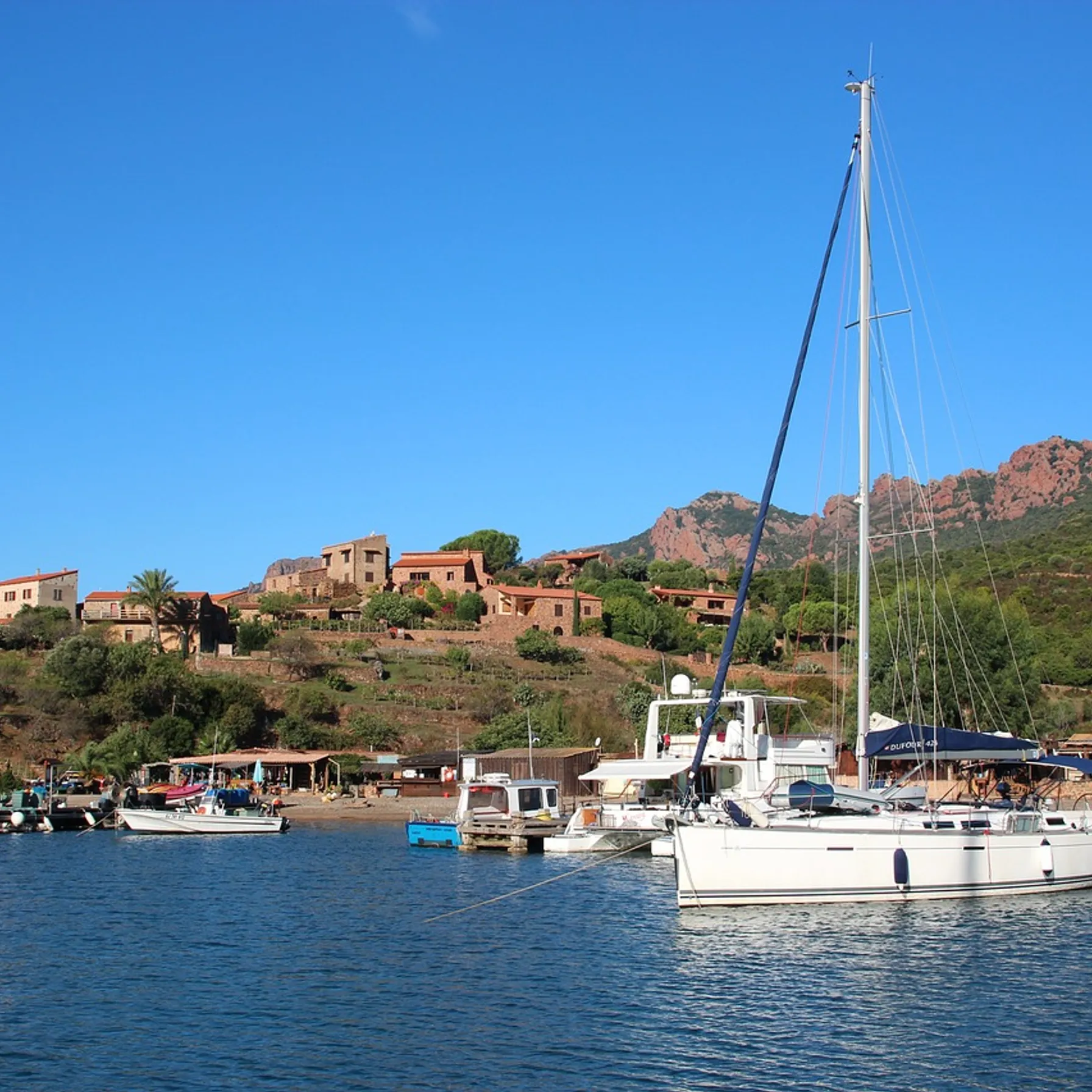 Corse en voilier habitable - au départ d'Ajaccio