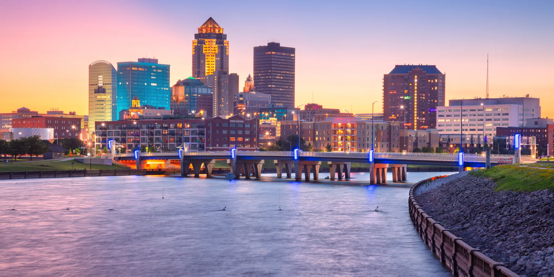 Des Moines