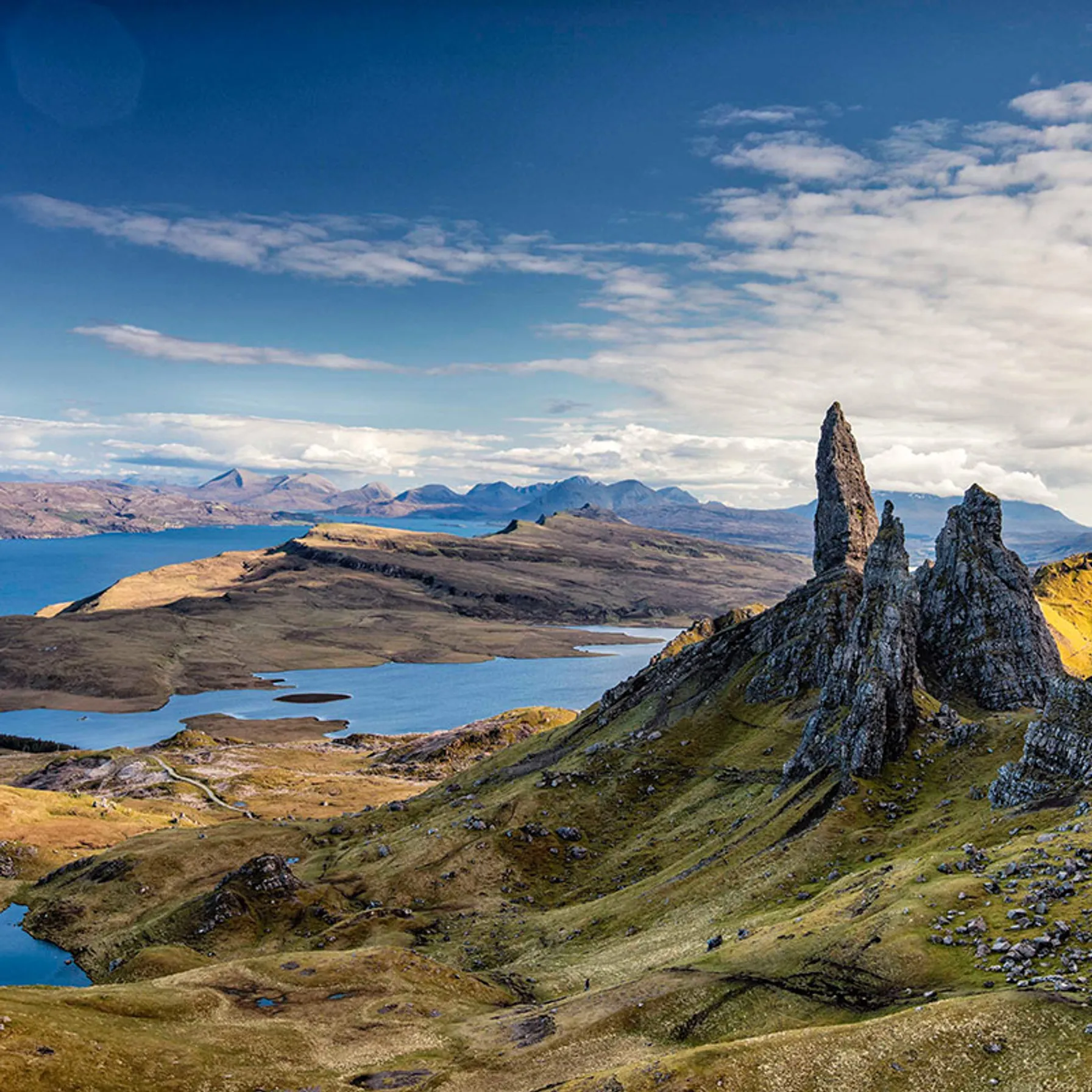 Journey to the Nordic Islands: Mysterious Lands and Adventure at the Edge of the World