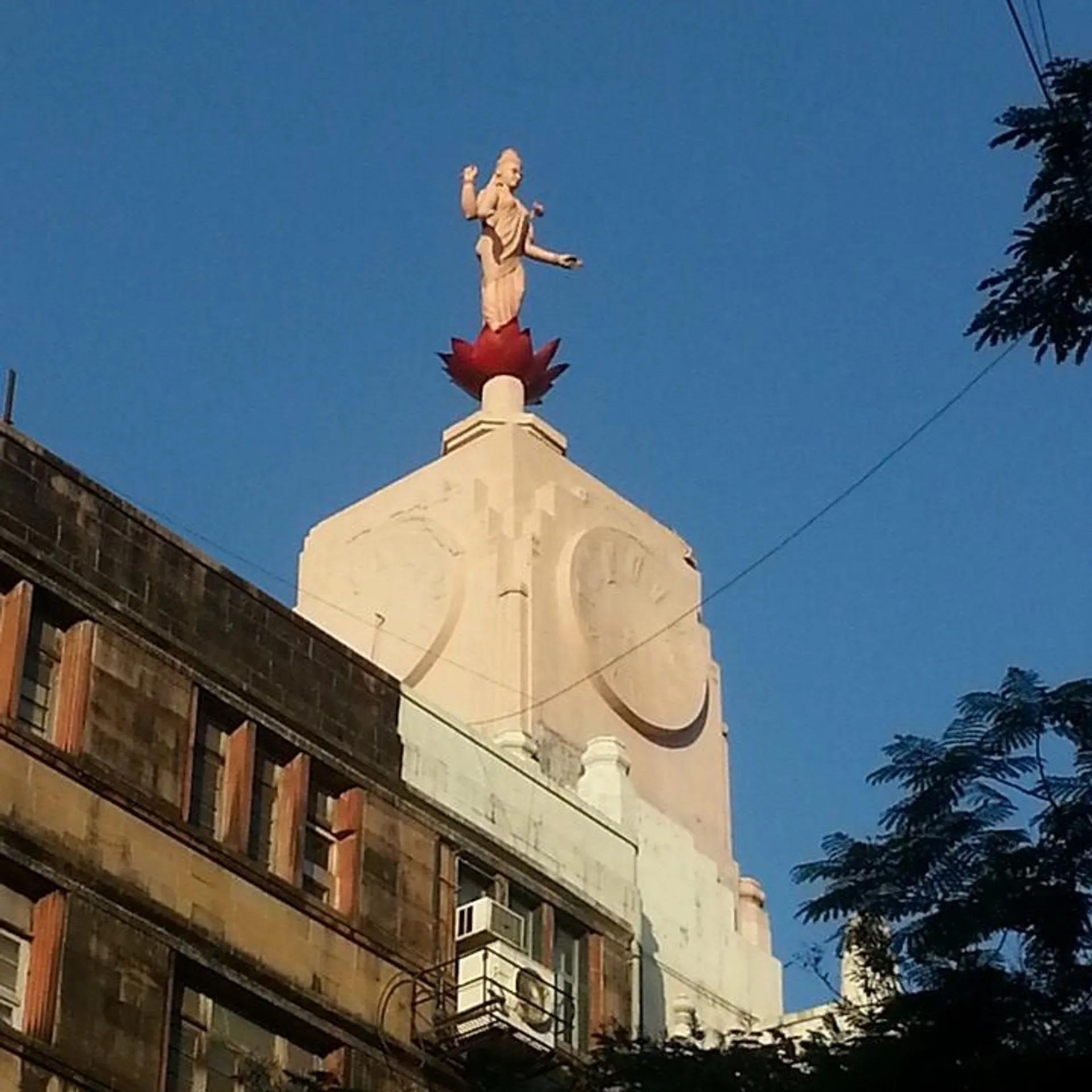 Sur les traces de l'art-déco et du modernisme indien