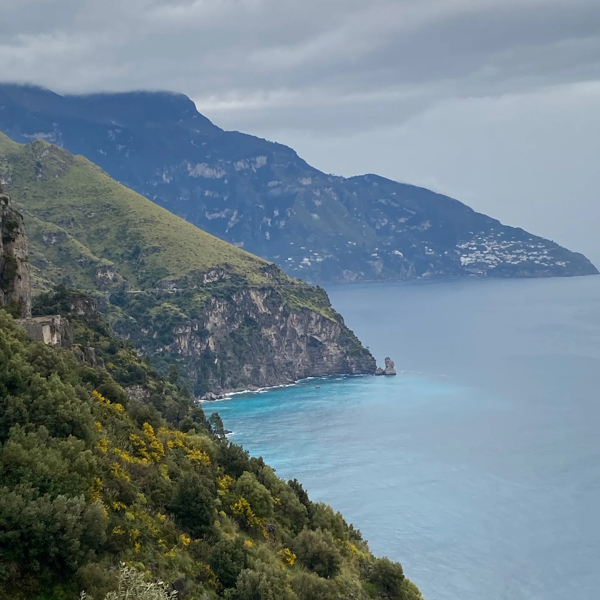 Italie : la côte Almafitaine