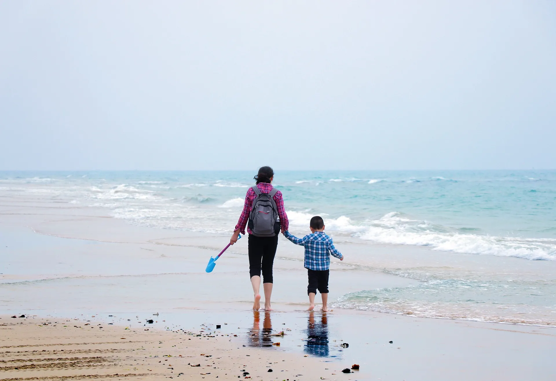 Image Comment voyager seul avec des enfants ?