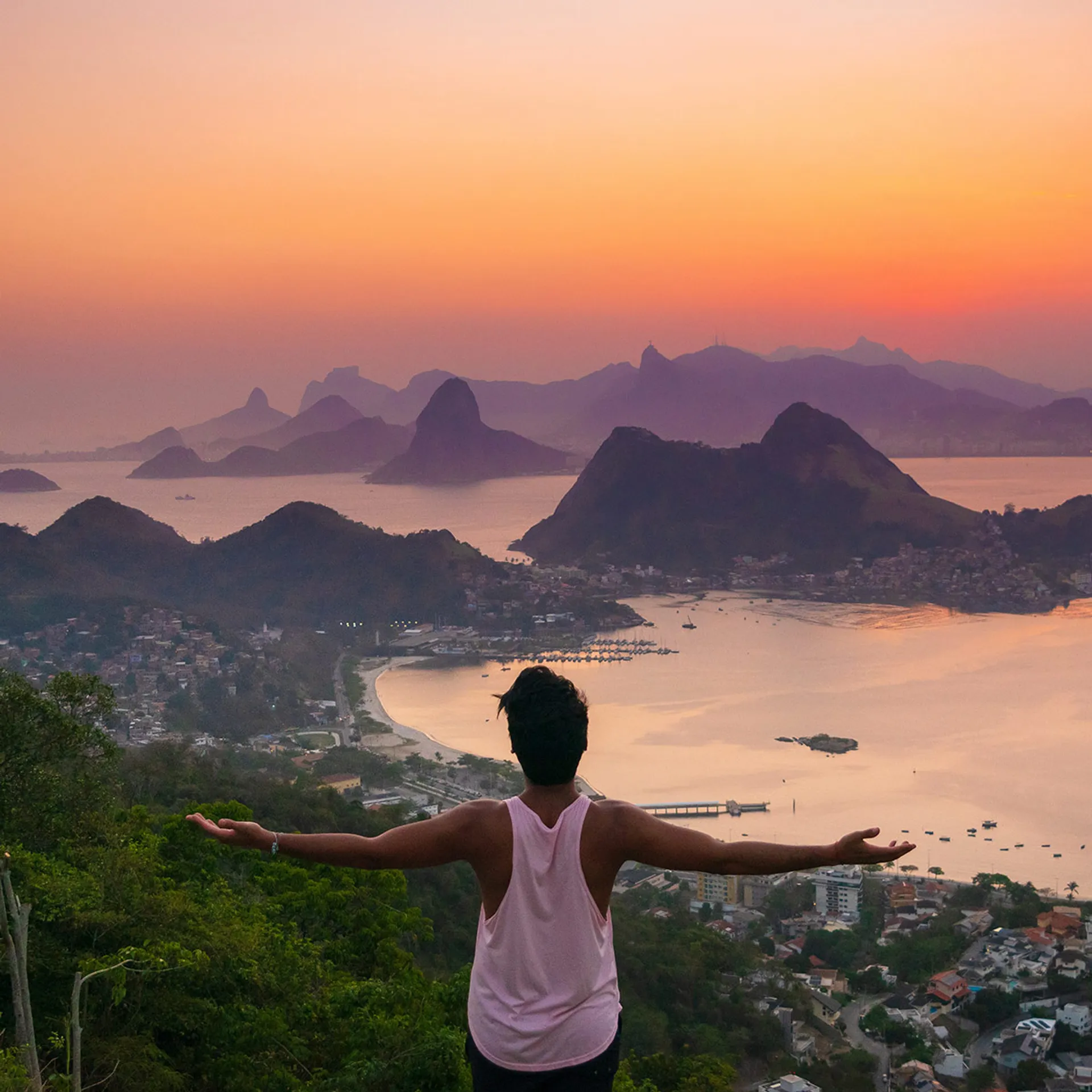 5 destinations incontournables pour admirer un coucher de soleil exceptionnel